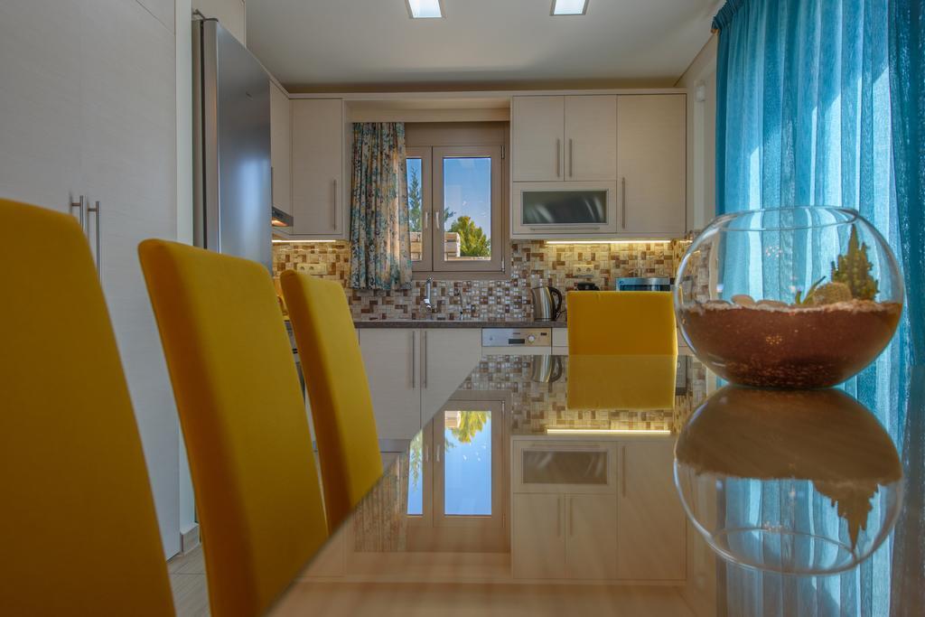 Golden Sky Villa Kamilari Exterior foto